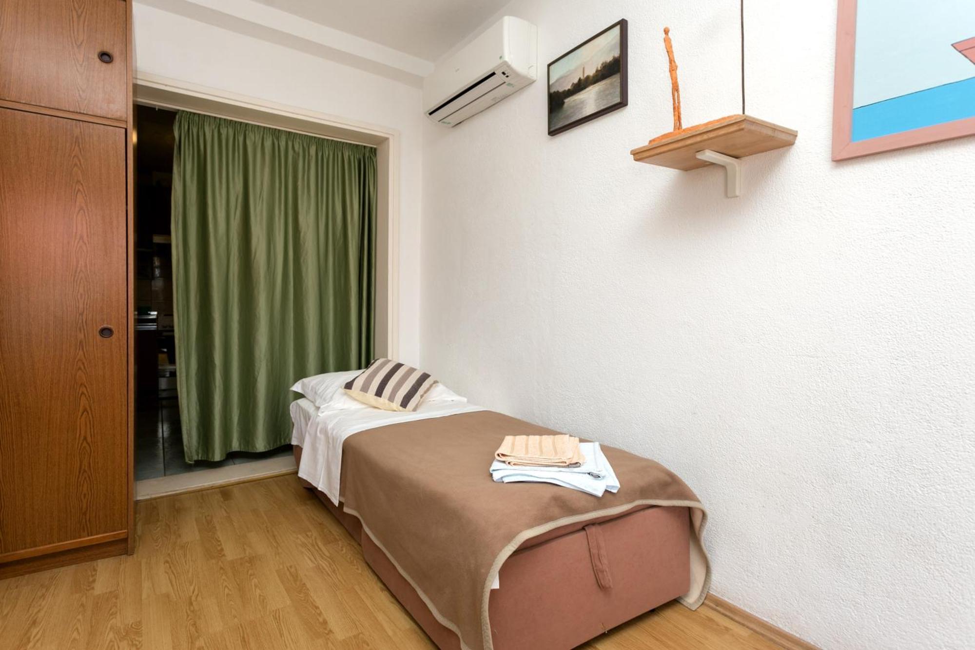 Apartments Bicanic フヴァル エクステリア 写真
